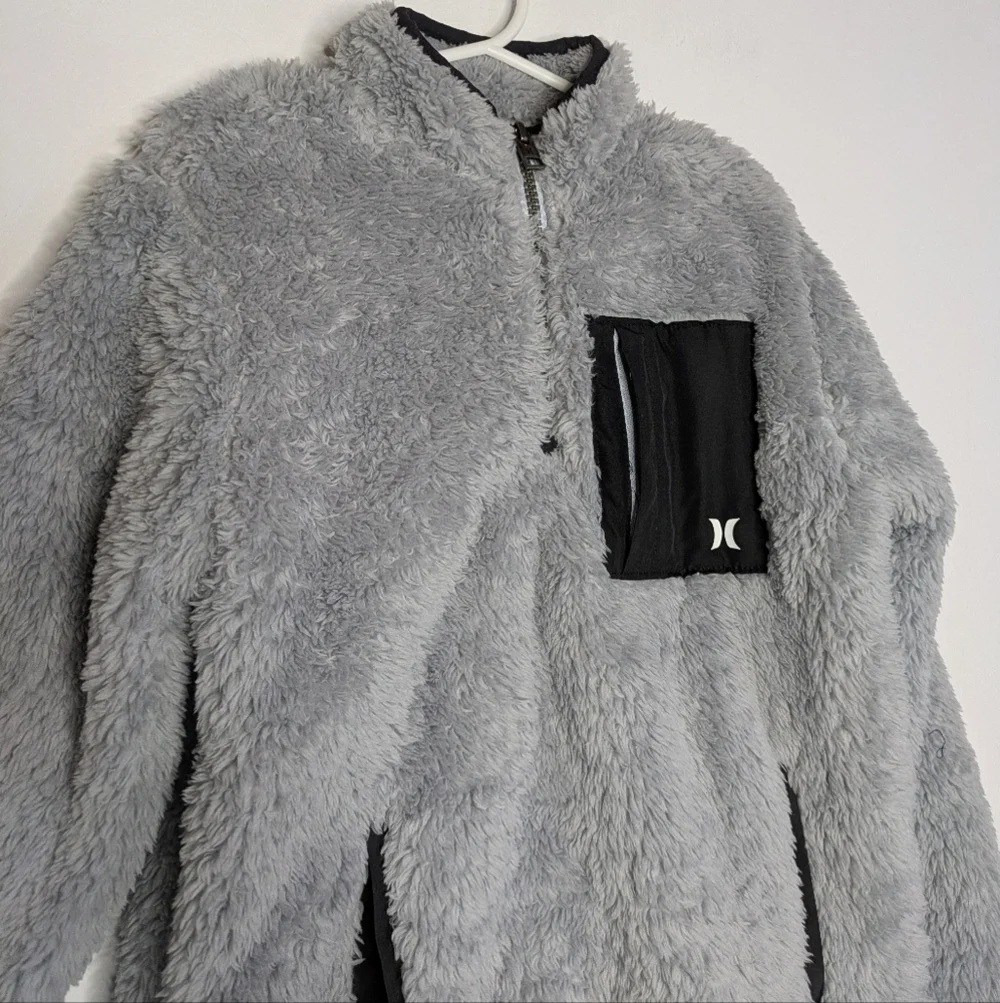 NWT Hurley Grey Black 1/3 Zip Fleece Pullover Jacket Small 6/7